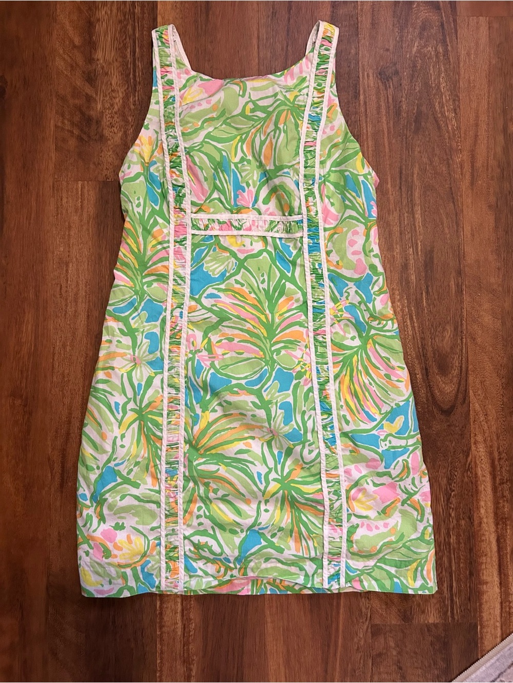 Lilly Pulitzer Green Pink Blue Tropical Print Shift Dress
